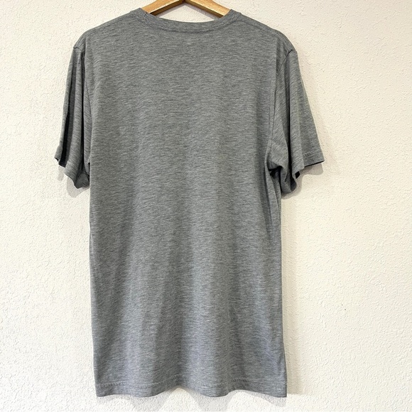 Nike Mens Grey Regular Fit Short Sleeve Size Medium - Picture 3 of 4